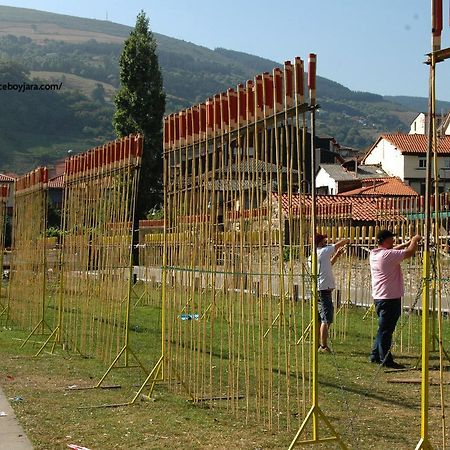Hostal Los Nogales Cangas De Narcea Eksteriør bilde