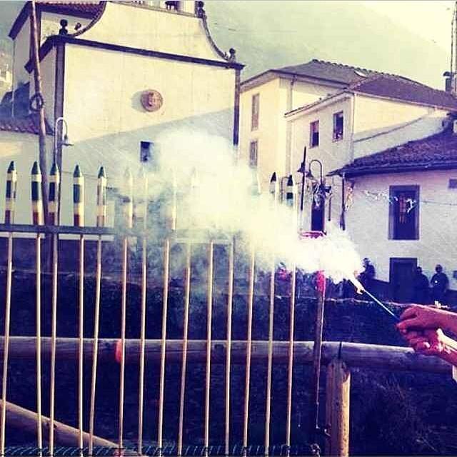 Hostal Los Nogales Cangas De Narcea Eksteriør bilde